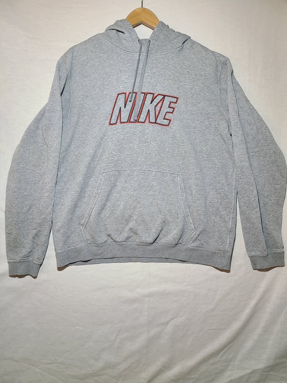 Vintage Nike Men's Grey Hoodie Sweatshirt With Embroidered Logo